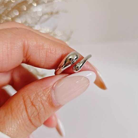 Sterling Silver Small Drop Paddle Ring, Abstract Ring,Wraparound Ring,Adjustable - Picture 1 of 9